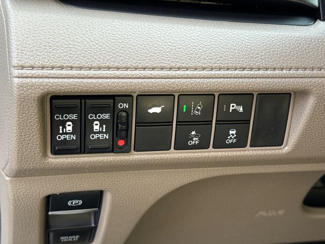 Used 2020 Honda Odyssey Van