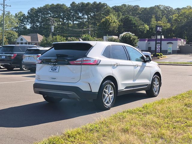 Used 2024 White Ford SEL image 13