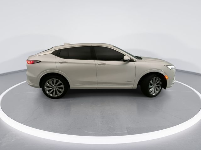 Used 2025 White Buick Avenir image 5