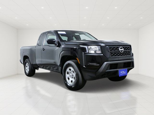Super Black 2022 Nissan Frontier Pickup Truck Four-Wheel Drive 9-Speed Automatic