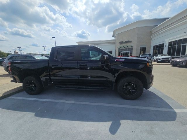 Used 2019 Black Chevrolet LT Trail Boss image 5