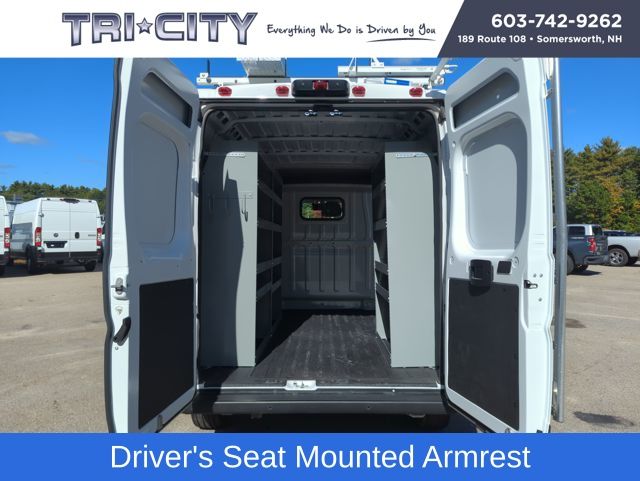 2025 Ram ProMaster 2500 photo 21
