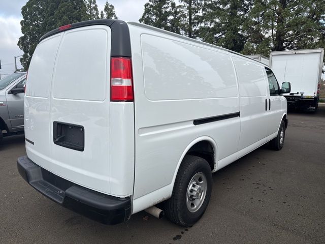 2023 Chevrolet Express 2500 Work Van 8