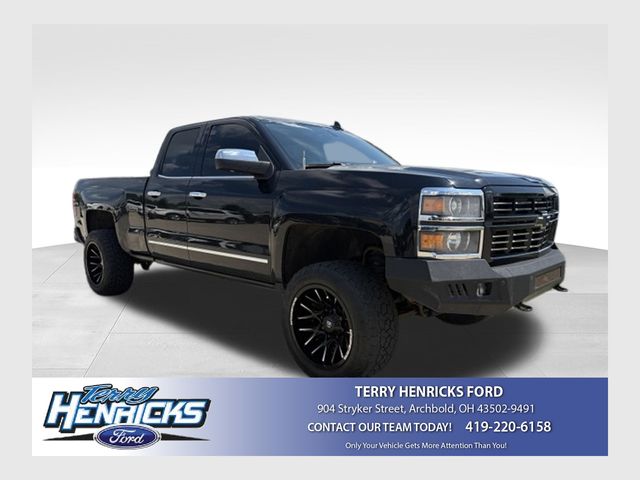 Black 2015 Chevrolet Silverado 1500 Pickup Truck Four-Wheel Drive 6-Speed Automatic Overdrive