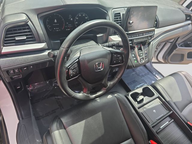 Used 2025 Honda Odyssey Van