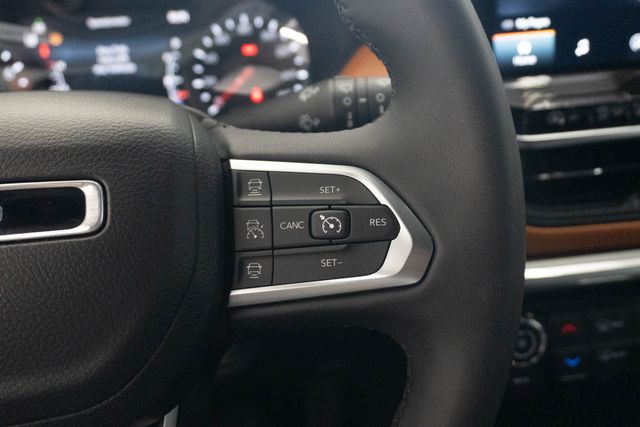Used 2024 Jeep Compass SUV