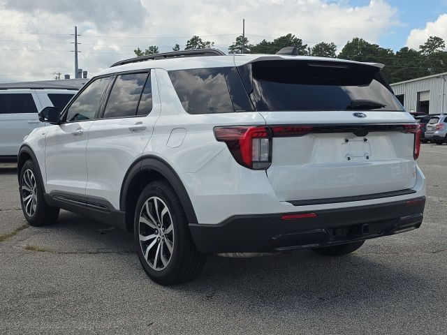 2026 Ford Explorer ST-Line:L168199A