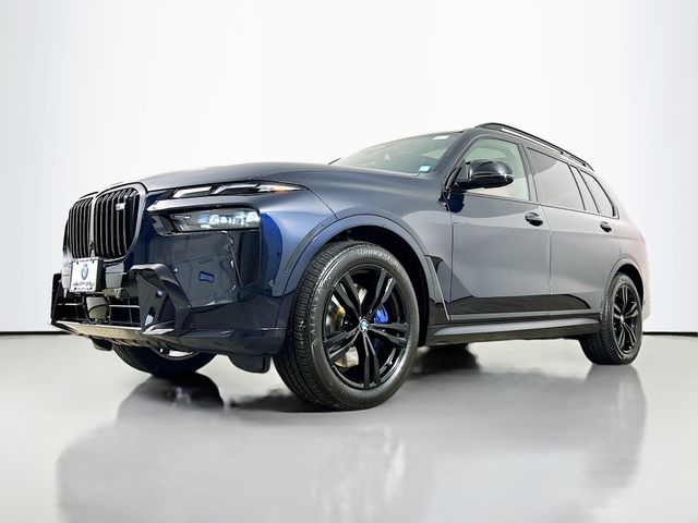 2024 BMW X7 M60i 37