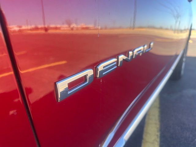 2024 GMC Yukon XL 4WD Denali