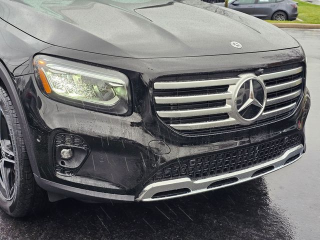 New 2026 Black Mercedes-Benz GLB 250 image 3