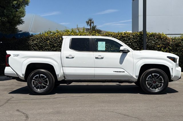 Used 2025 Toyota Tacoma Truck