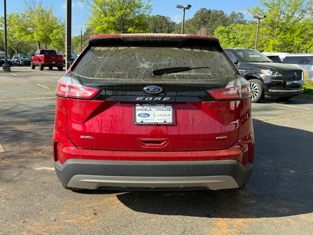 2023 Ford Edge SEL photo