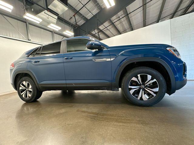 2026 Volkswagen Atlas Cross Sport 2.0T SE Blue at Grove City Ford