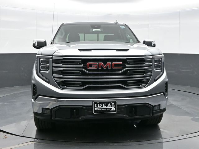 2025 GMC Sierra 1500 SLT 2