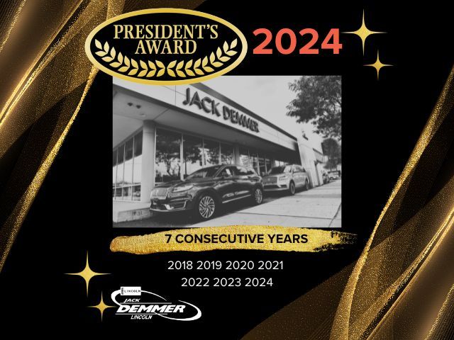2022 Lincoln Nautilus Standard photo