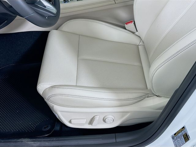 Thumbnail: 2026 Genesis G70 - 21