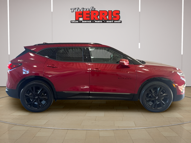 View vehicle photo 7