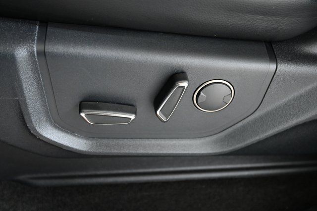 Used 2019  Ford Raptor image 25