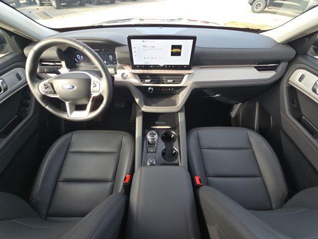 2025 Ford Explorer Active:B02481
