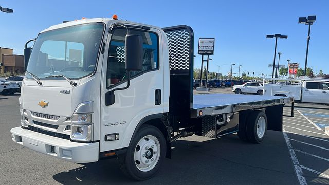 2025 Chevrolet 5500 XG LCF Gas  4