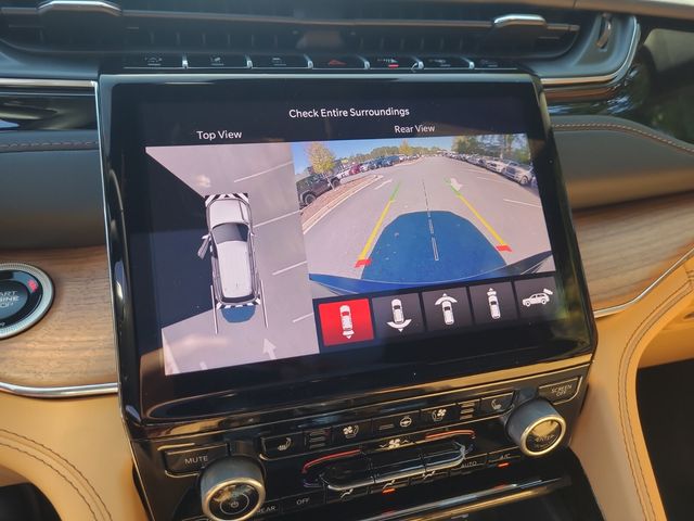 New 2025 Black Jeep Summit image 14