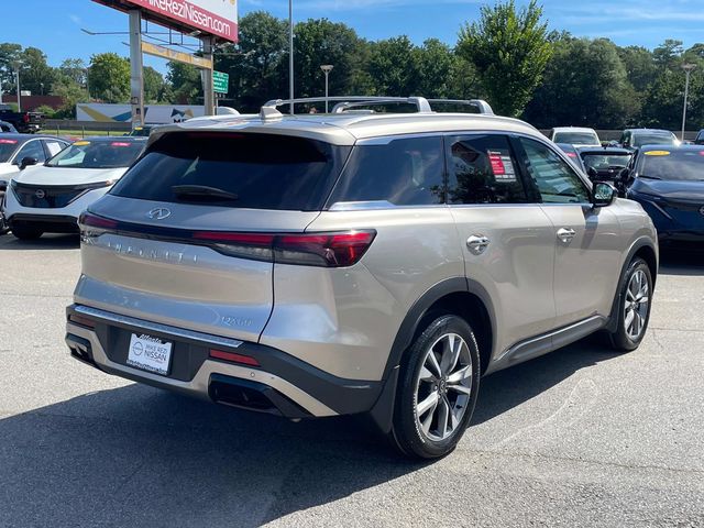 2023 INFINITI QX60 LUXE 3