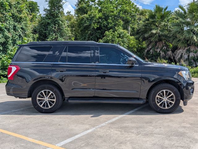2021 Ford Expedition XLT Black at AutoSavvy Houston Southwest