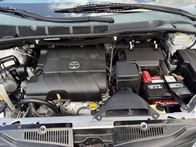 2014 Toyota Sienna LE Silver at Bayway Cadillac Southwest