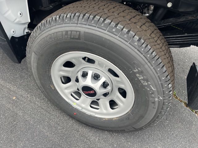 2026 GMC Sierra 3500HD Pro:45277