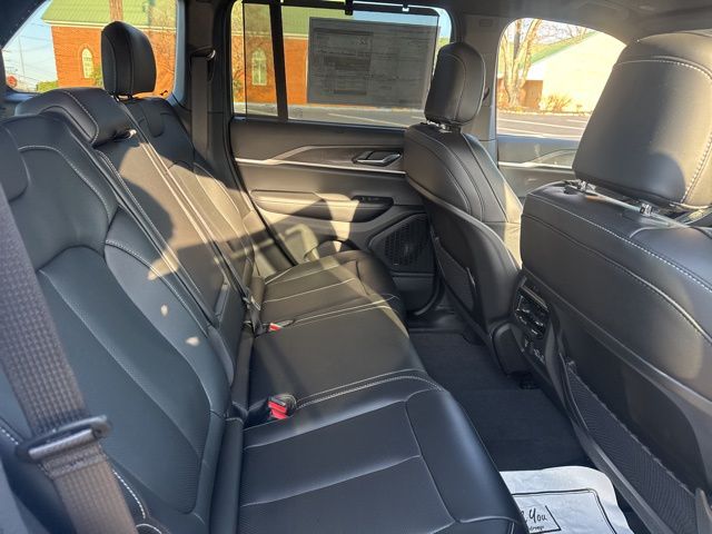 New 2025 White Jeep Limited image 11