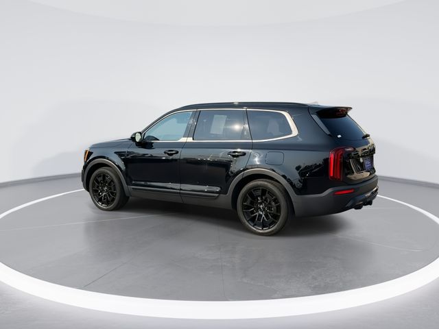 Used 2022 Black Kia SX image 5