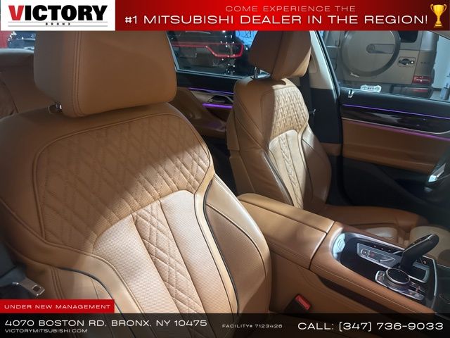 2022 BMW 7-Series 740i xDrive photo