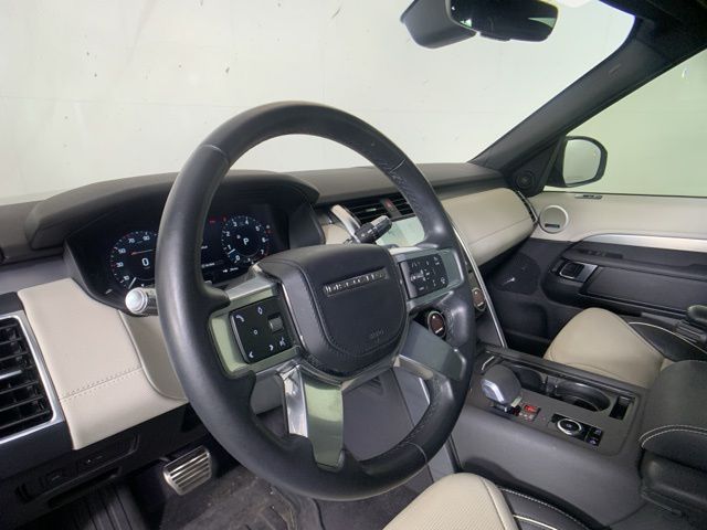 2022 Land Rover Discovery HSE R-Dynamic 23