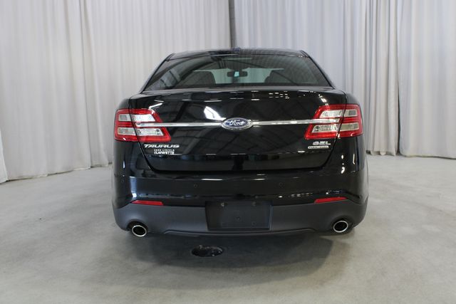Used 2018 Black Ford SEL image 23