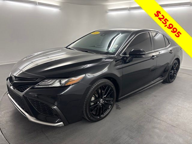 Midnight Black Metallic 2021 Toyota Camry Sedan Front-Wheel Drive 8-Speed Automatic