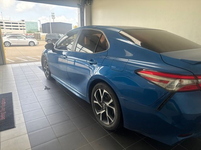 2018 Toyota Camry SE Blue at Cook Ford
