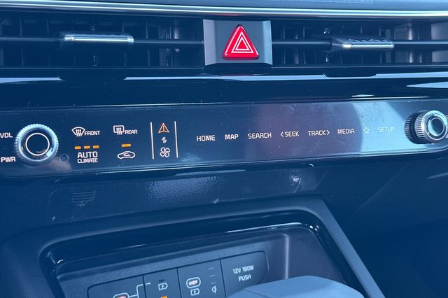 2026 Kia K5 GT-Line - Photo 23