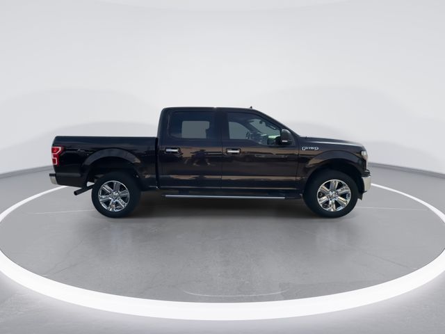 Used 2020 Red Ford XLT image 8