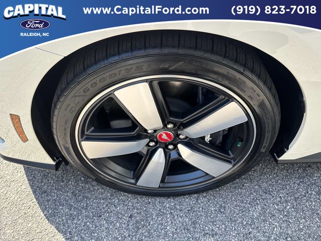 Used 2025 White Ford GT Premium image 13