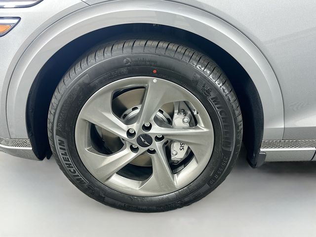 Thumbnail: 2026 Genesis GV70 - 23