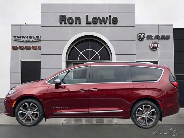 Velvet Red Pearlcoat 2022 Chrysler Pacifica Minivan All-Wheel Drive 9-Speed Automatic