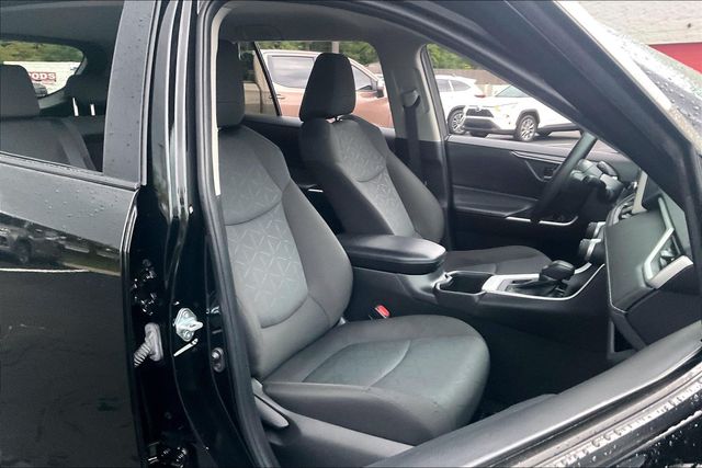 Used 2024 Toyota RAV4 SUV