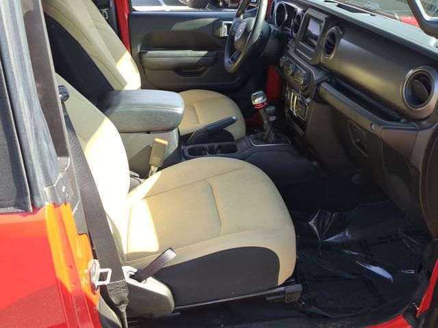 Used 2022 Red Jeep Sport S image 32