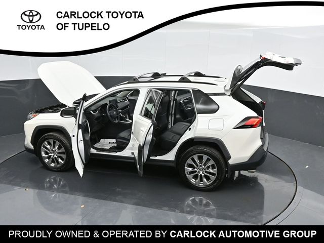 2021 Toyota RAV4 XLE Premium 52