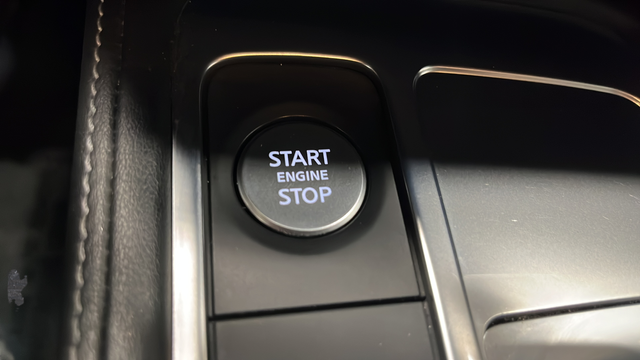 Used 2023 Blue INFINITI LUXE image 37