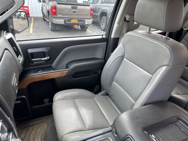 2016 Chevrolet Silverado 1500 LTZ photo