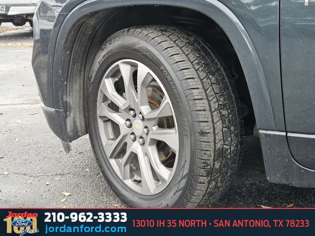 Used Car 2019 Chevrolet Traverse  Premier For Sale Under $20,000 In San Antonio, Texas
