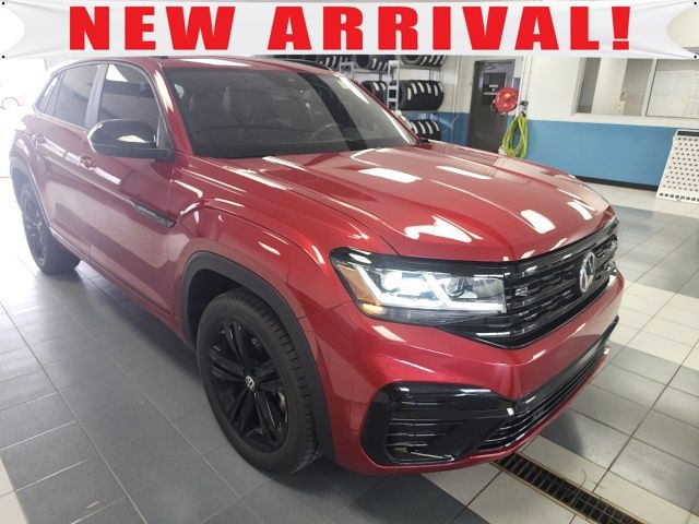 2023 Volkswagen Atlas Cross Sport 3.6L V6 SEL R-Line photo
