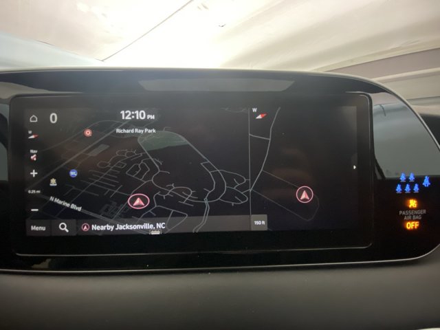 Used 2022 Silver Hyundai Calligraphy image 18