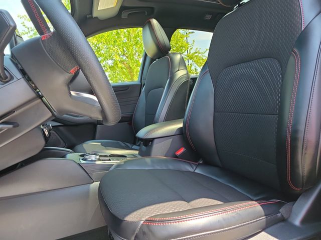 Used 2024 Star White Ford ST-Line image 16
